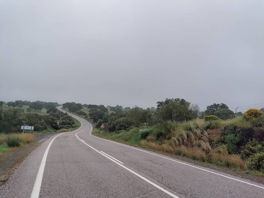 Day 3: Castilblanco de los Arroyos to Almadén de la Plata&nbsp;(28.4km)